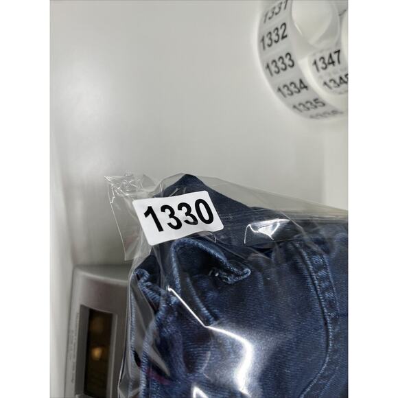 Levi's 502 Jeans Men 38 x 34 All Seasons Tech Dark Wash Straight High Rise Pant - Picture 14 of 15